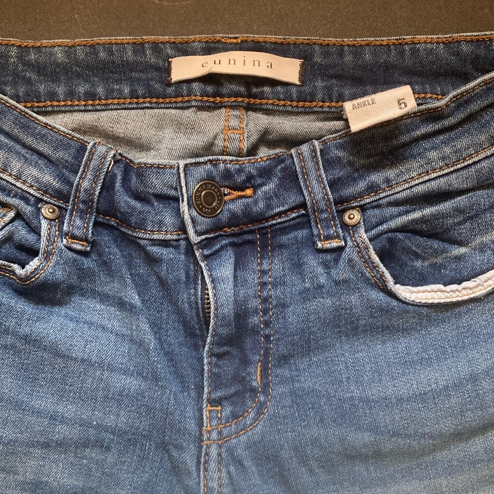 Eunina Dark Blue Ankle Jeans